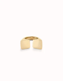 Anillo bañado en oro 18k acabado liso y forma cuadrada