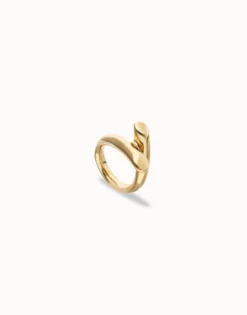 Anillo bañado en oro 18k con dos formas orgánicas entrelazadas