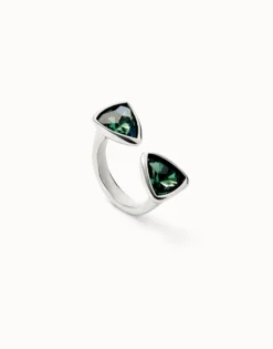 Anillo bañado en plata de ley con dos cristales verdes triangular
