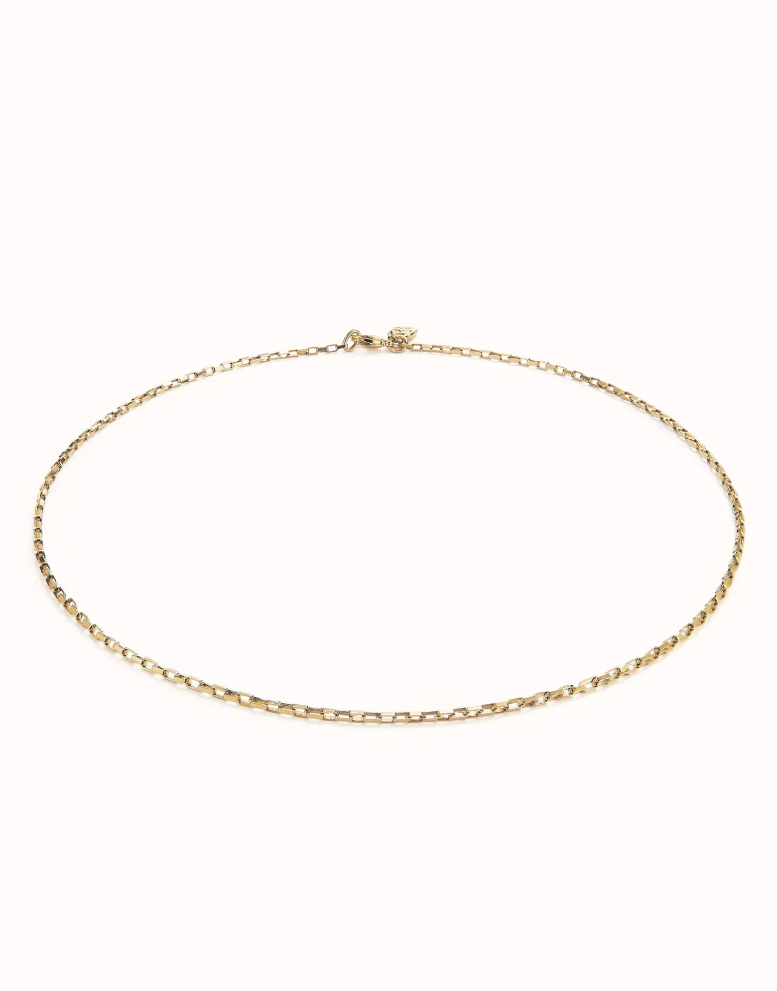 Cadena eslabones corta bañada en oro de 18k
