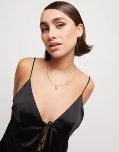 Cadena media con bolas bañada en oro 18k