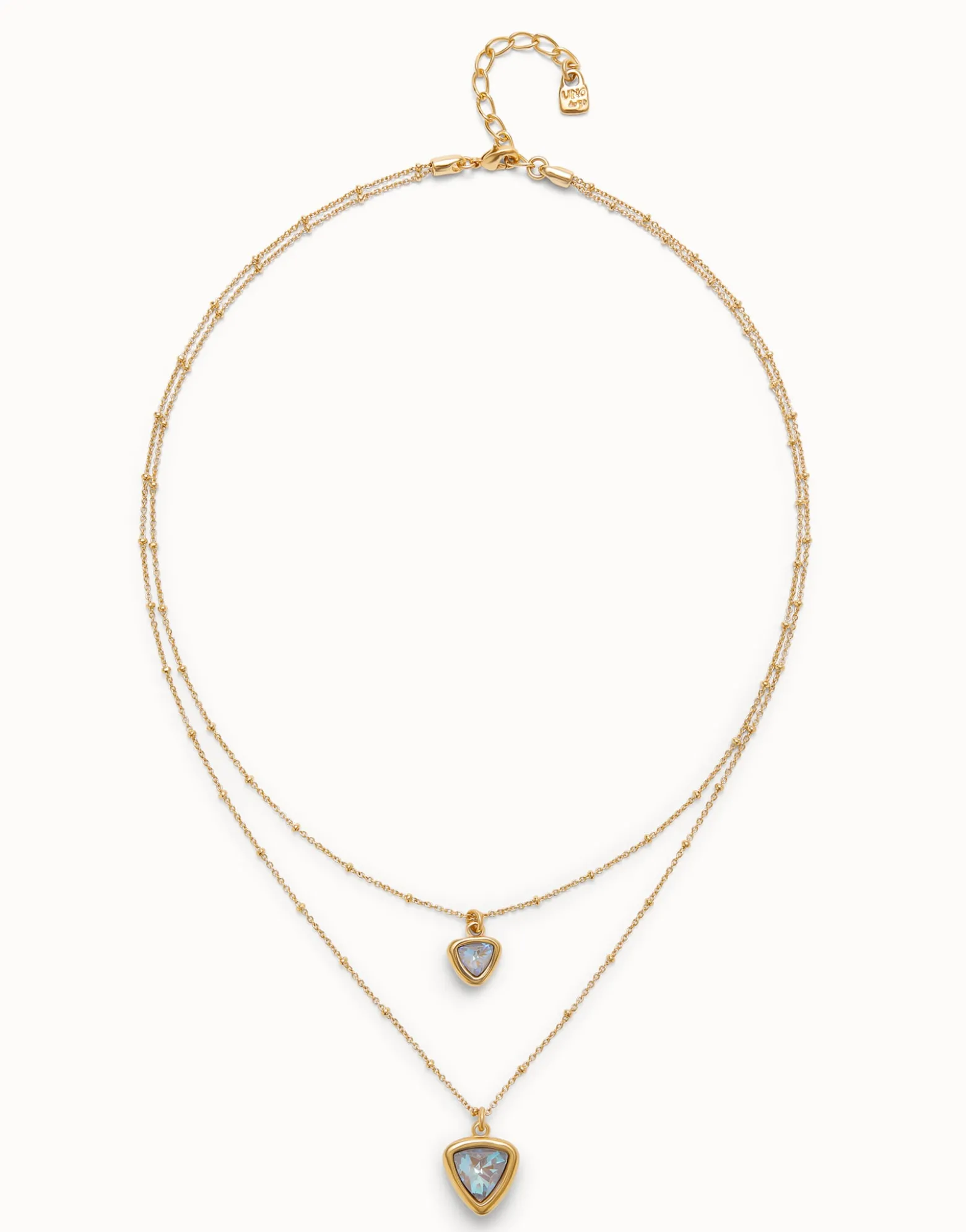 Colgante bañado en oro 18k con doble cadena y triángulo de cristal