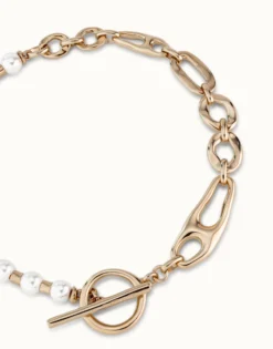 Collar bañado en oro 18K con combinación de eslabones y perlas