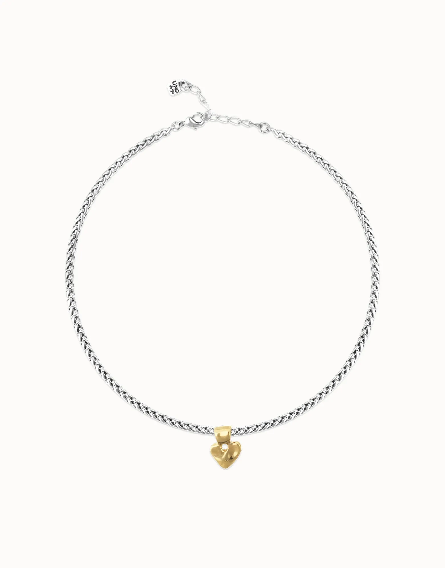Collar bañado en oro 18k con detalle de corazón pequeño