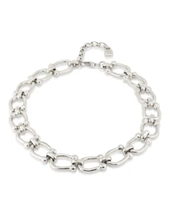 Collar bañado en plata con eslabones medianos