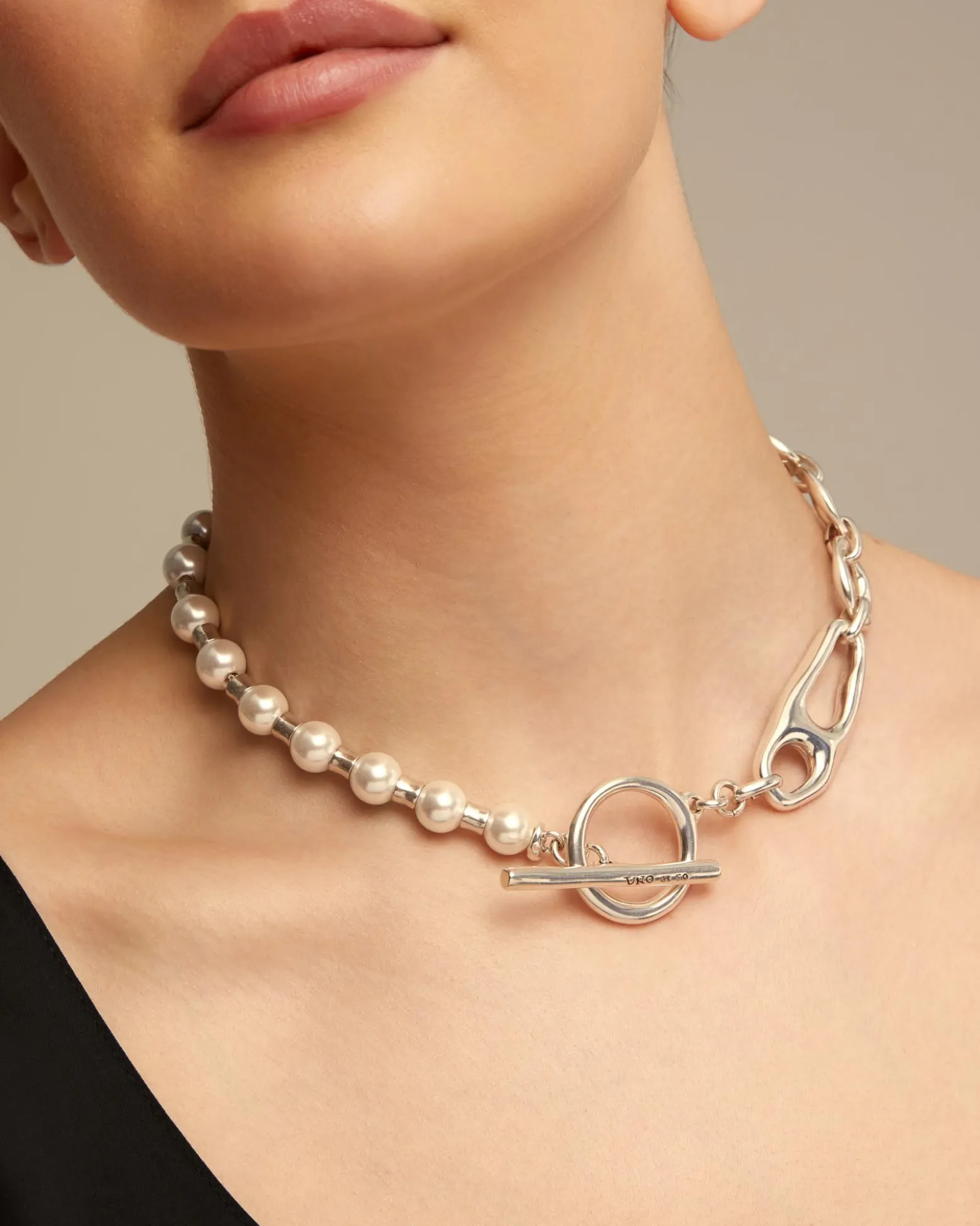 Collar bañado en plata de ley con combinación de eslabones y perlas