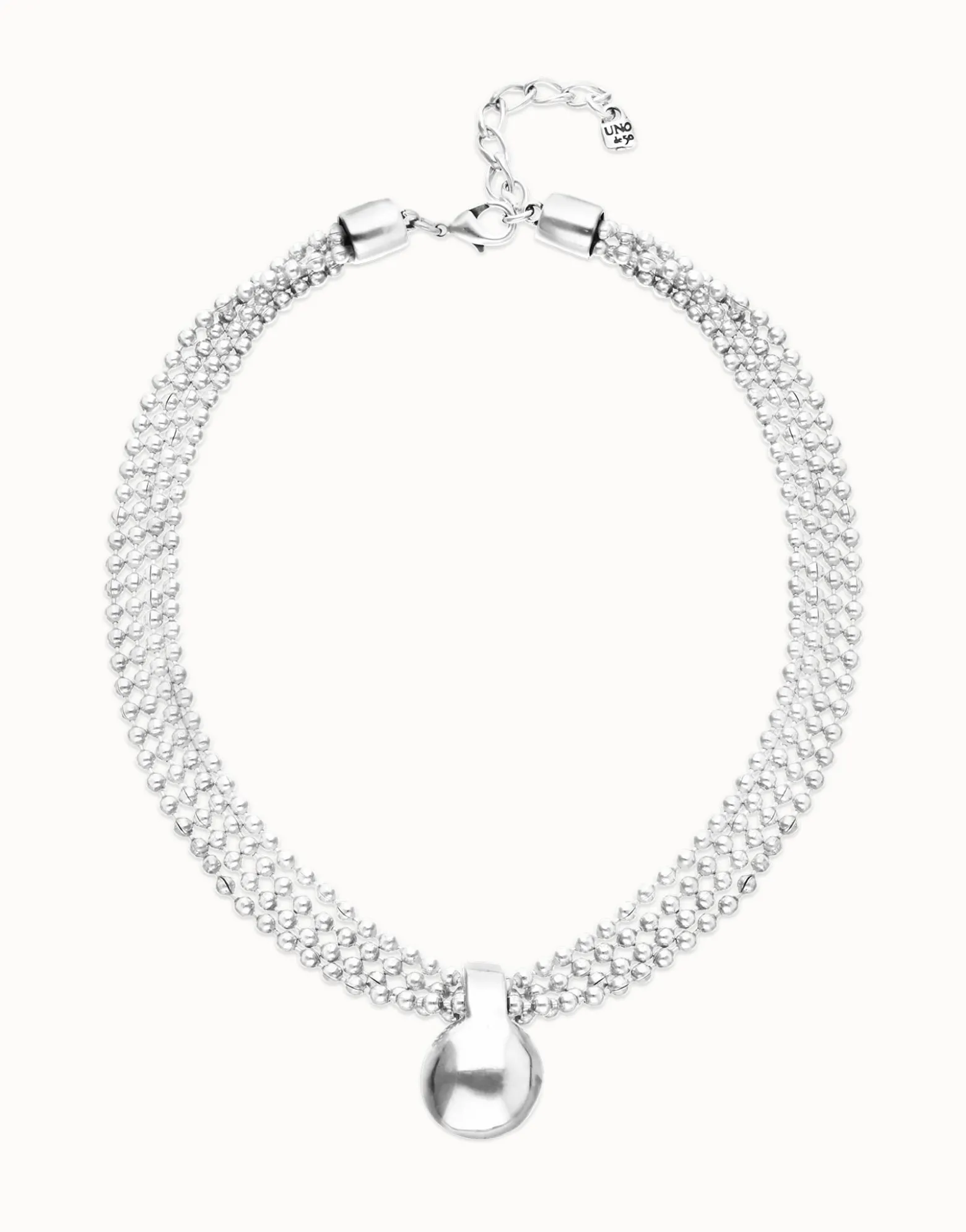 Collar con hilos plateados y esfera grande