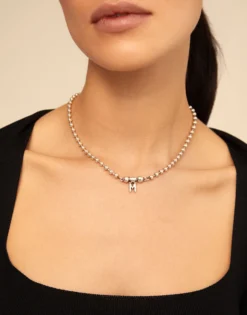 Collar corto bañado en plata de ley