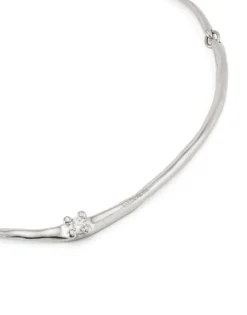 Collar rígido bañado en plata de ley y circonita blanca