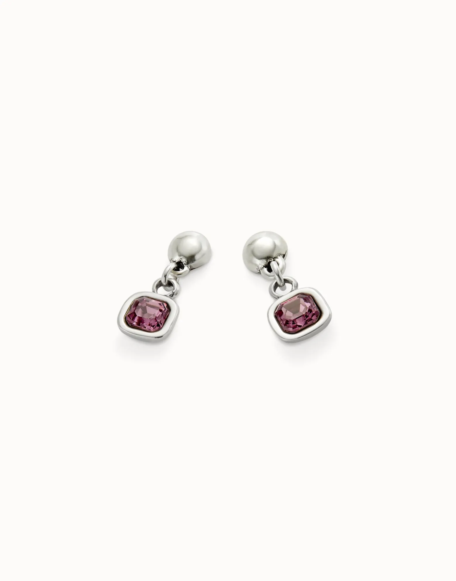 Pendientes bañada en plata de ley con cristal colgante rosa