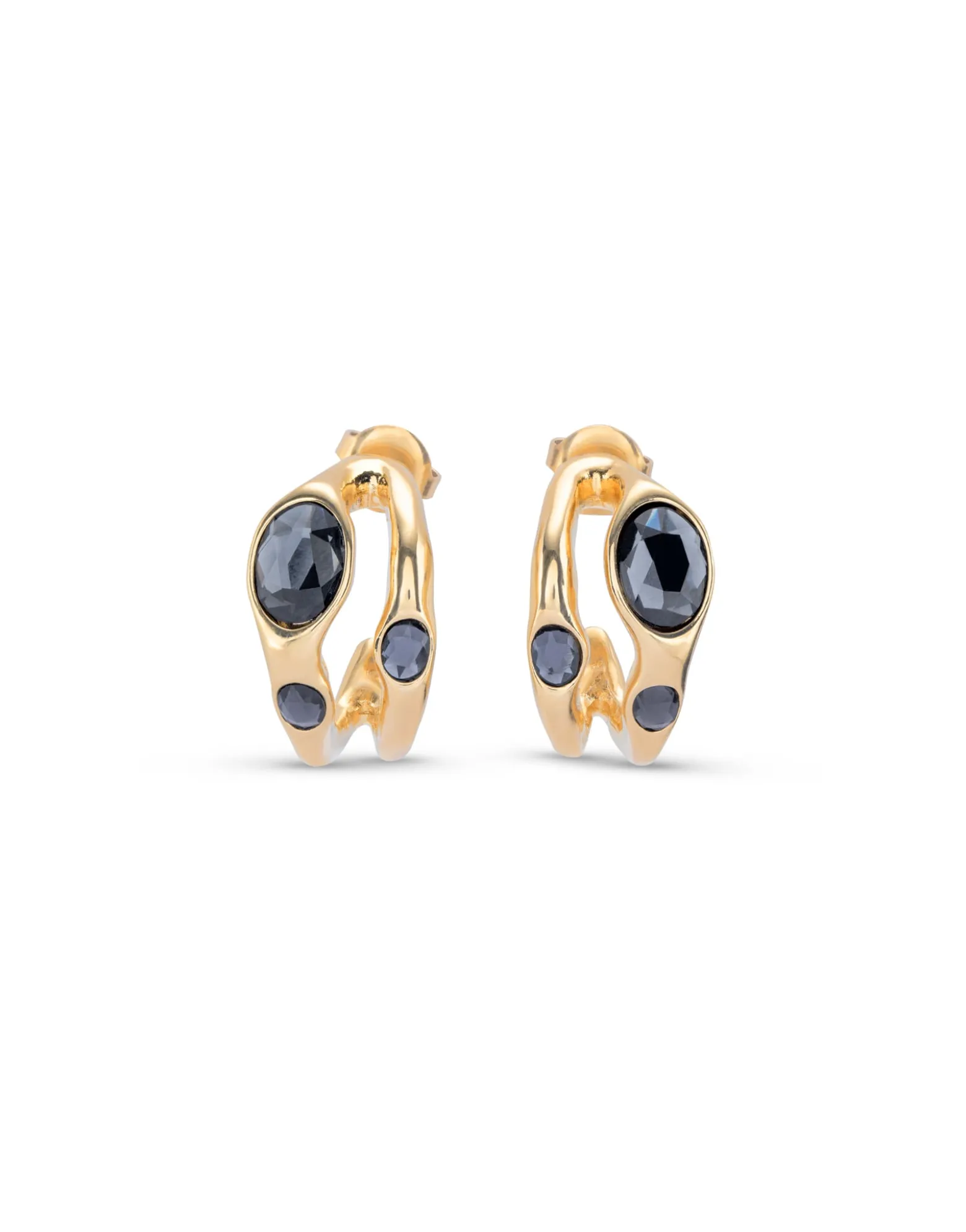 Pendientes bañados en oro 18k con cristal negro