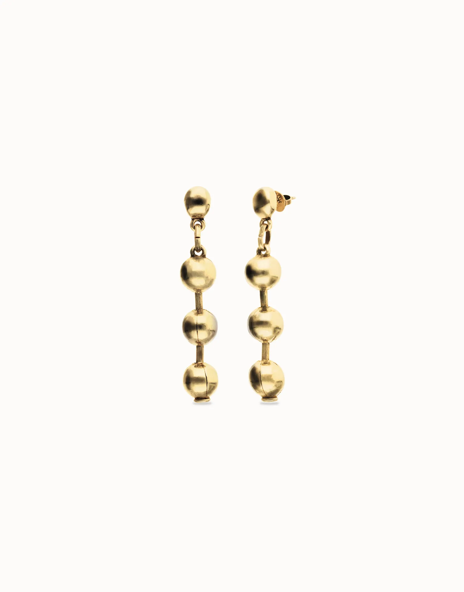 Pendientes largos de bolas bañados en oro 18k