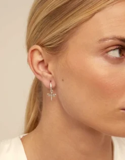 Piercing bañado en plata de ley de aro