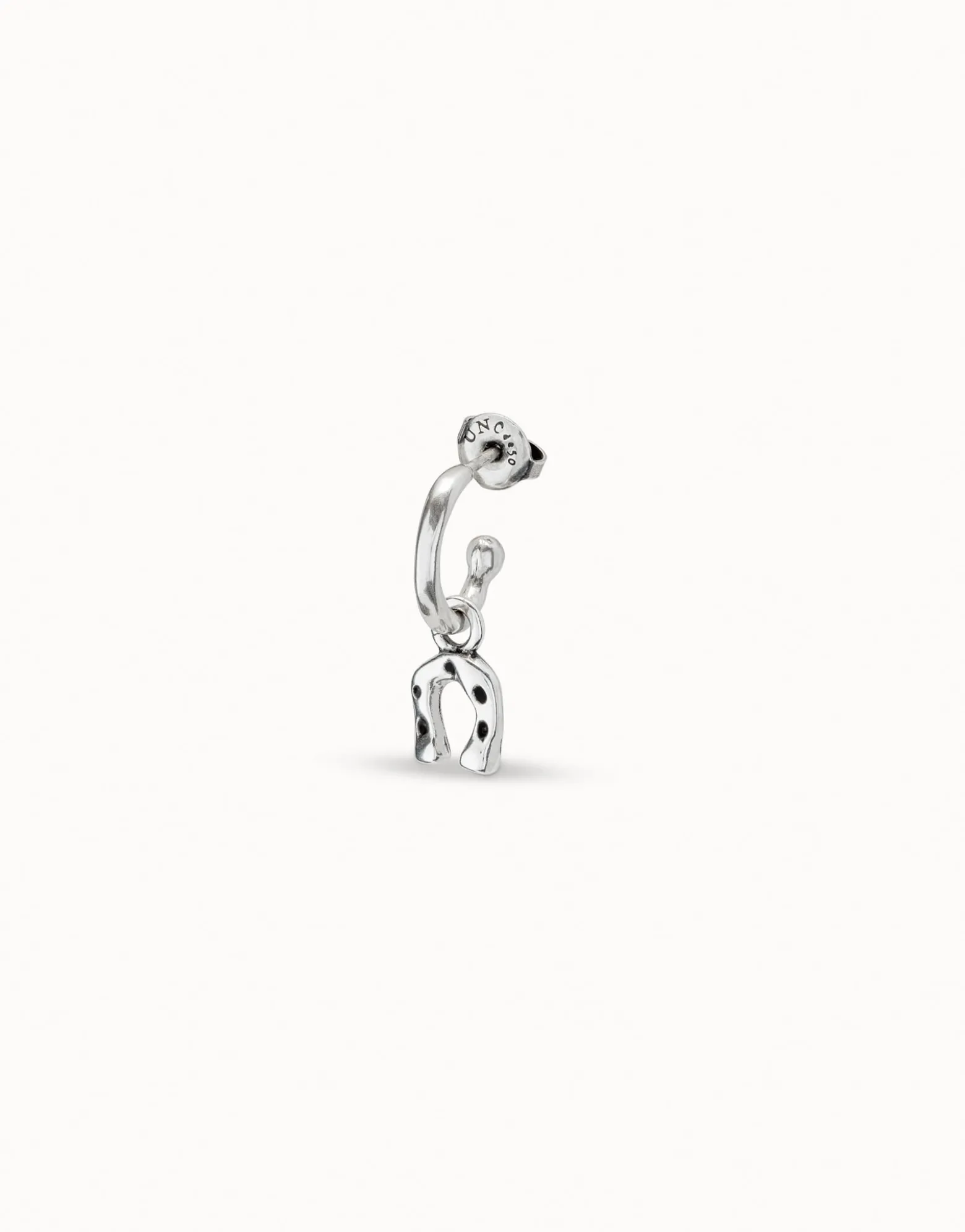 Piercing bañado en plata de ley de aro