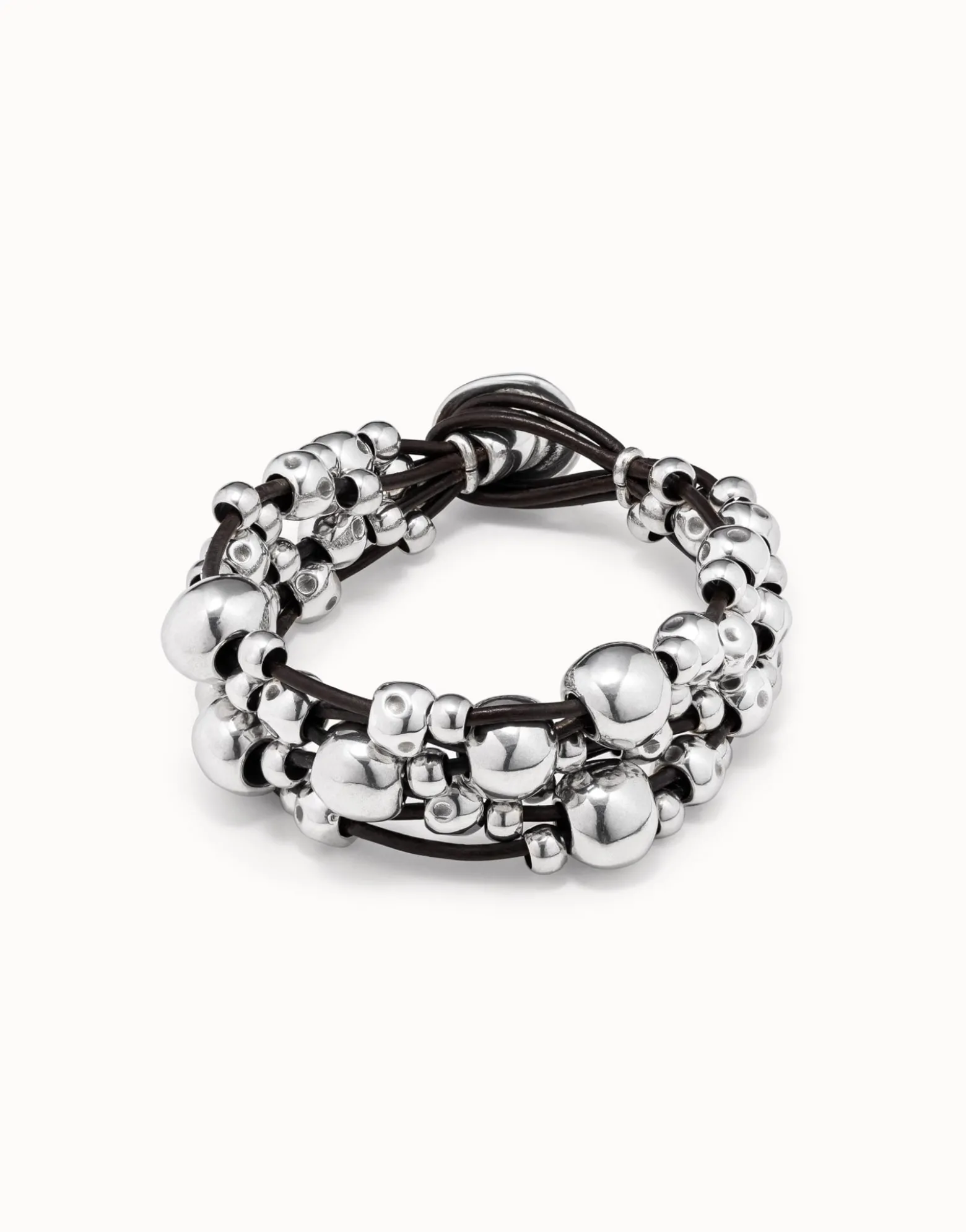 Pulsera ancha de cuero bañada en plata de ley