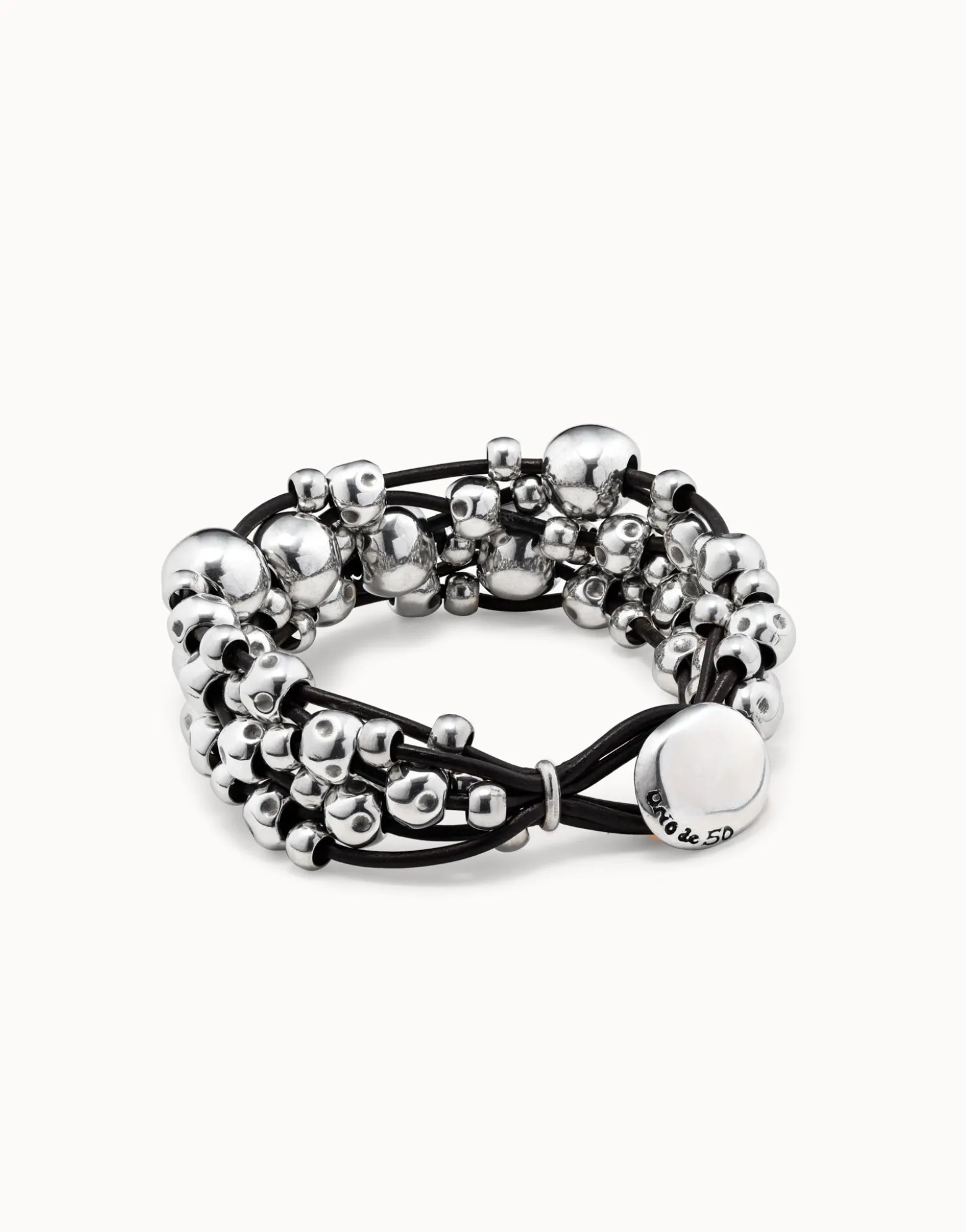 Pulsera ancha de cuero bañada en plata de ley