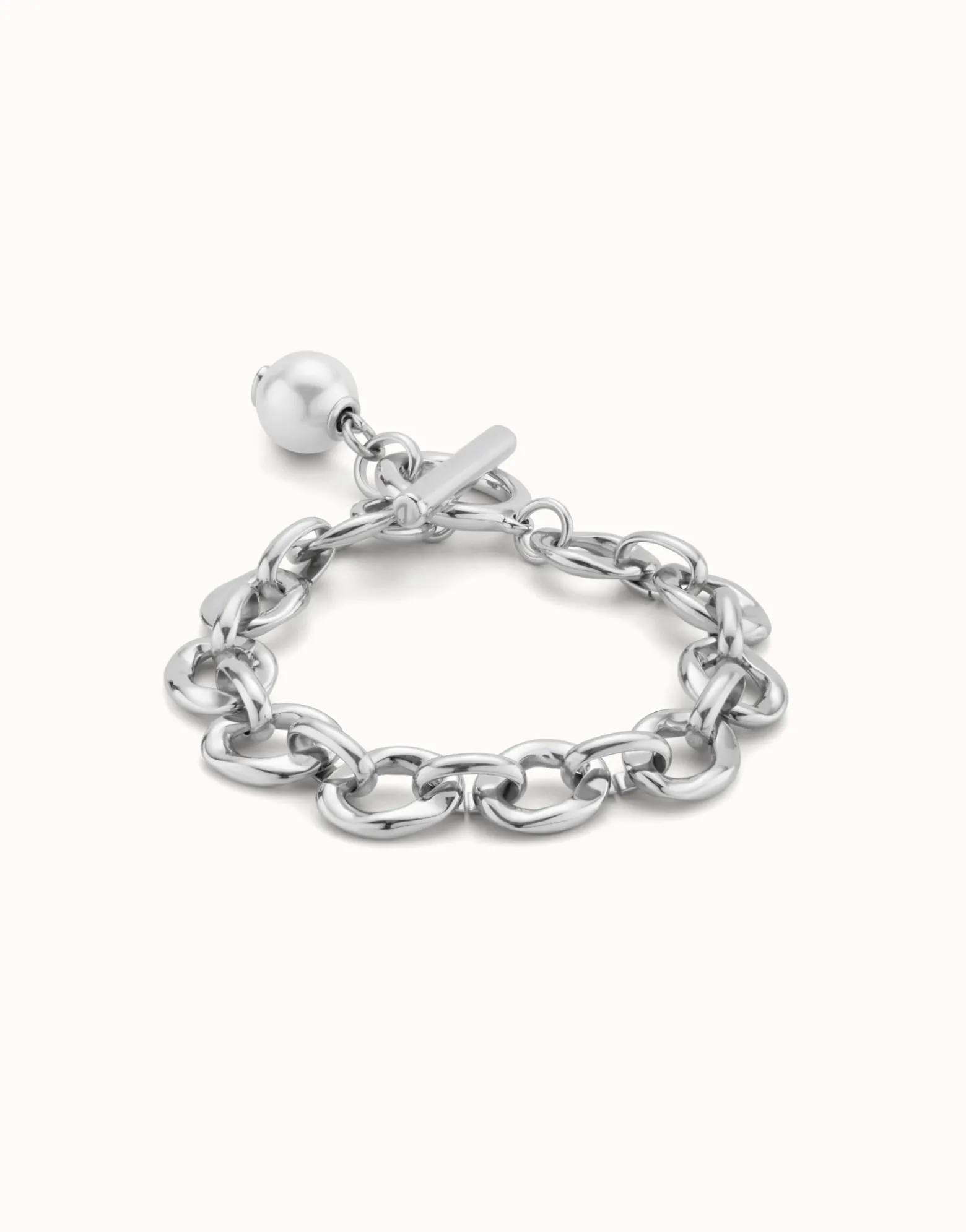 Pulsera bañada en plata de ley con eslabones y charm de perla