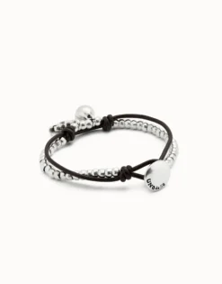Pulsera bañadas en plata de ley con cuero y cristal de murano marfil