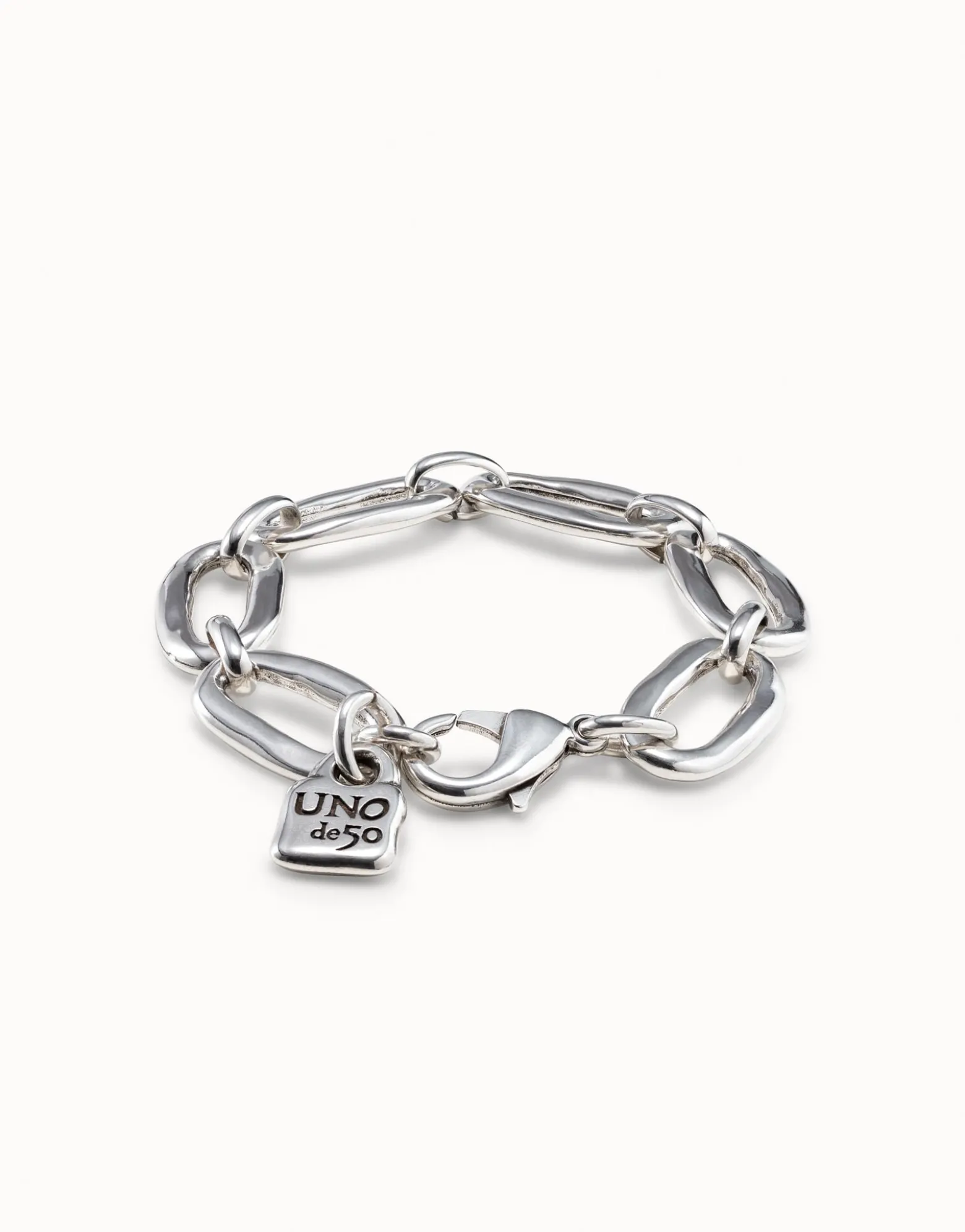 Pulsera bañado en plata de ley de eslabones gruesos
