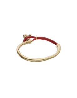 Pulsera combinada en cuero rojo y oro 18k con adorno de mariposa