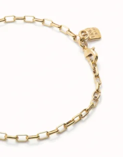 Pulsera con eslabones medianos bañada en oro 18k