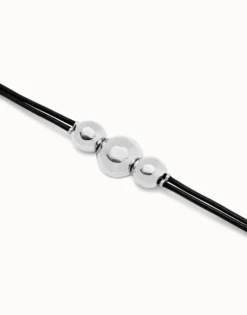 Pulsera de cuero con tres bolas grandes bañadas en plata de ley