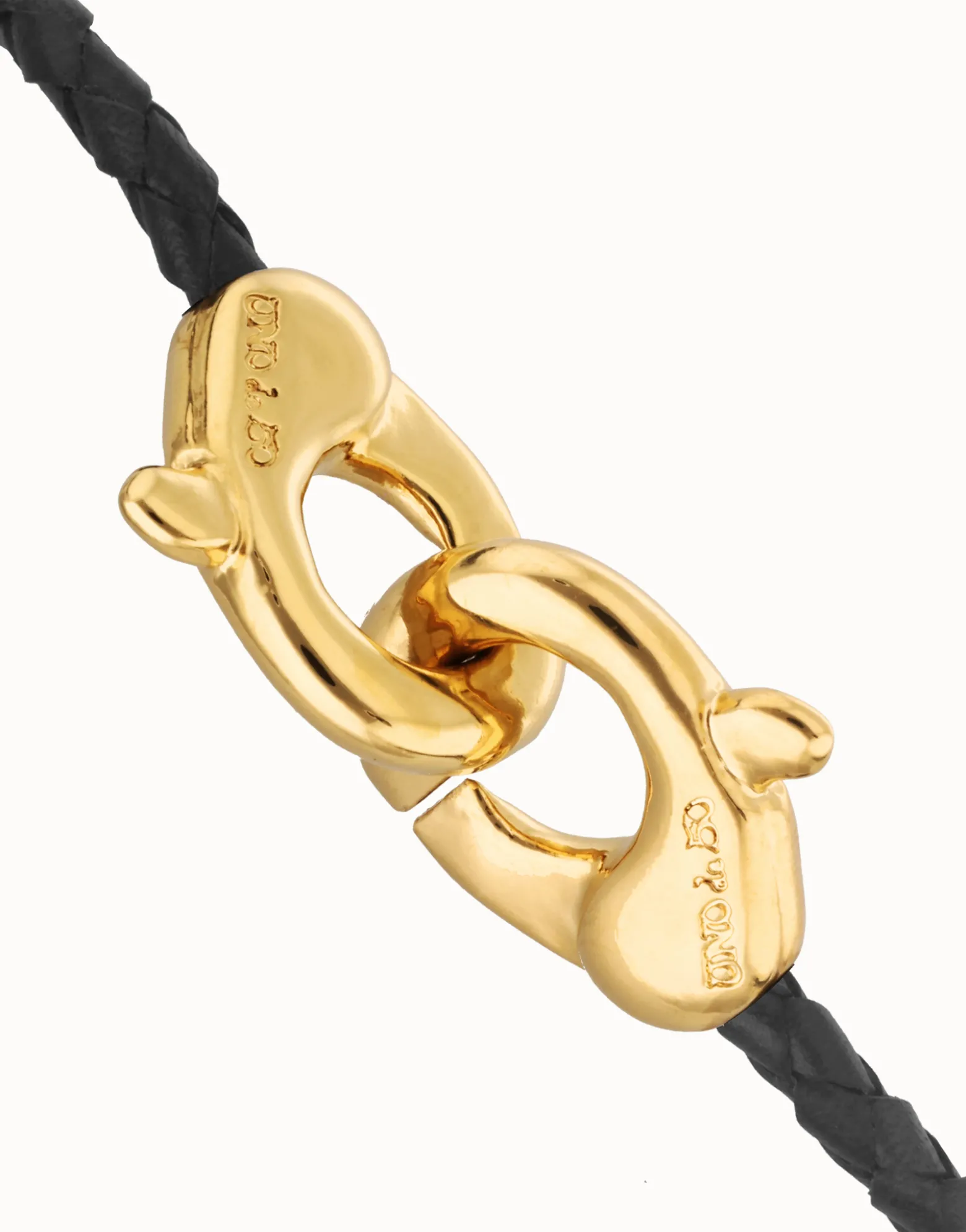 Pulsera de cuero negro con mosquetón entrelazado