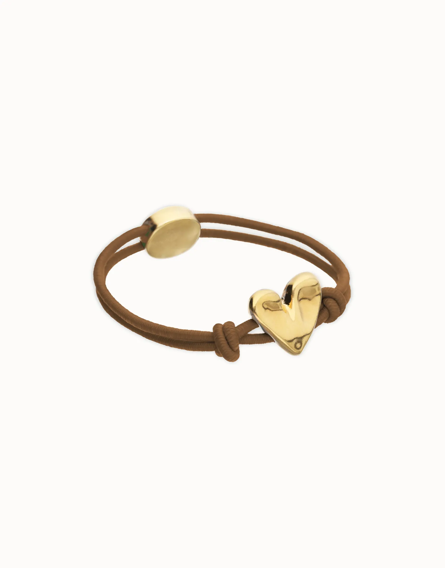 Pulsera de hilo elástico marrón con corazón bañado en oro 18k