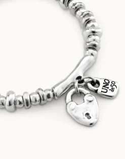 Pulsera elástica bañada en plata de ley con candado corazón