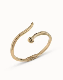 Pulsera rígida bañada en oro estilo orgánico