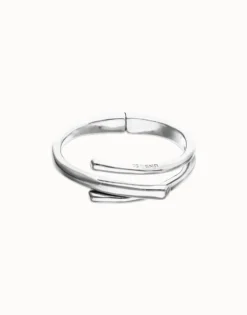 Pulsera rígida bañada en plata de ley con tres formas orgánicas entrelazadas