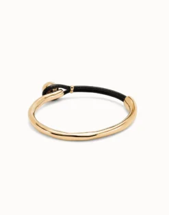 Pulsera semirígida bañada en oro 18k con cuero de color marrón