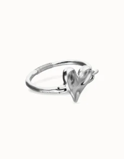 Pulsera semirrígida bañada en plata de ley con detalle de corazón