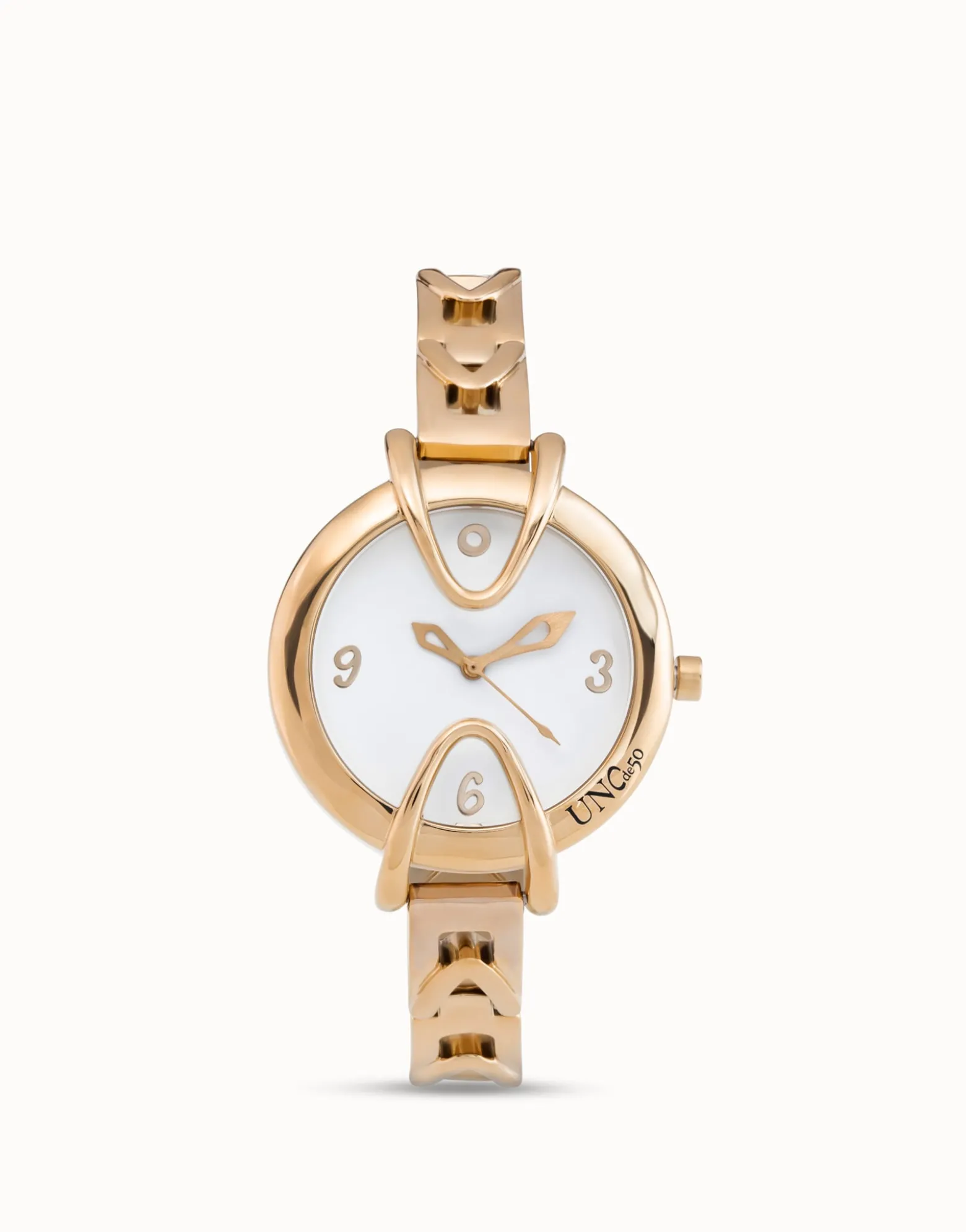 Reloj bañado en oro 18k con correa metálica y esfera redonda con interior blanco